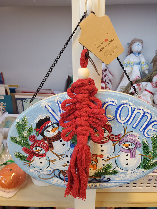 Knitted keychain red tree