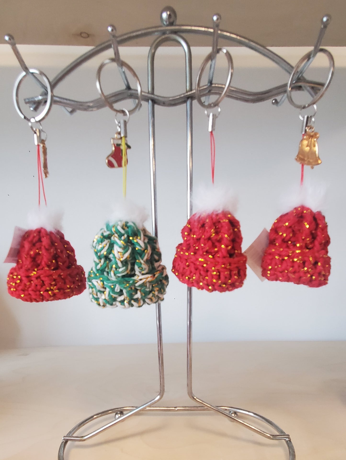 Knitted Keychain heart/ hats