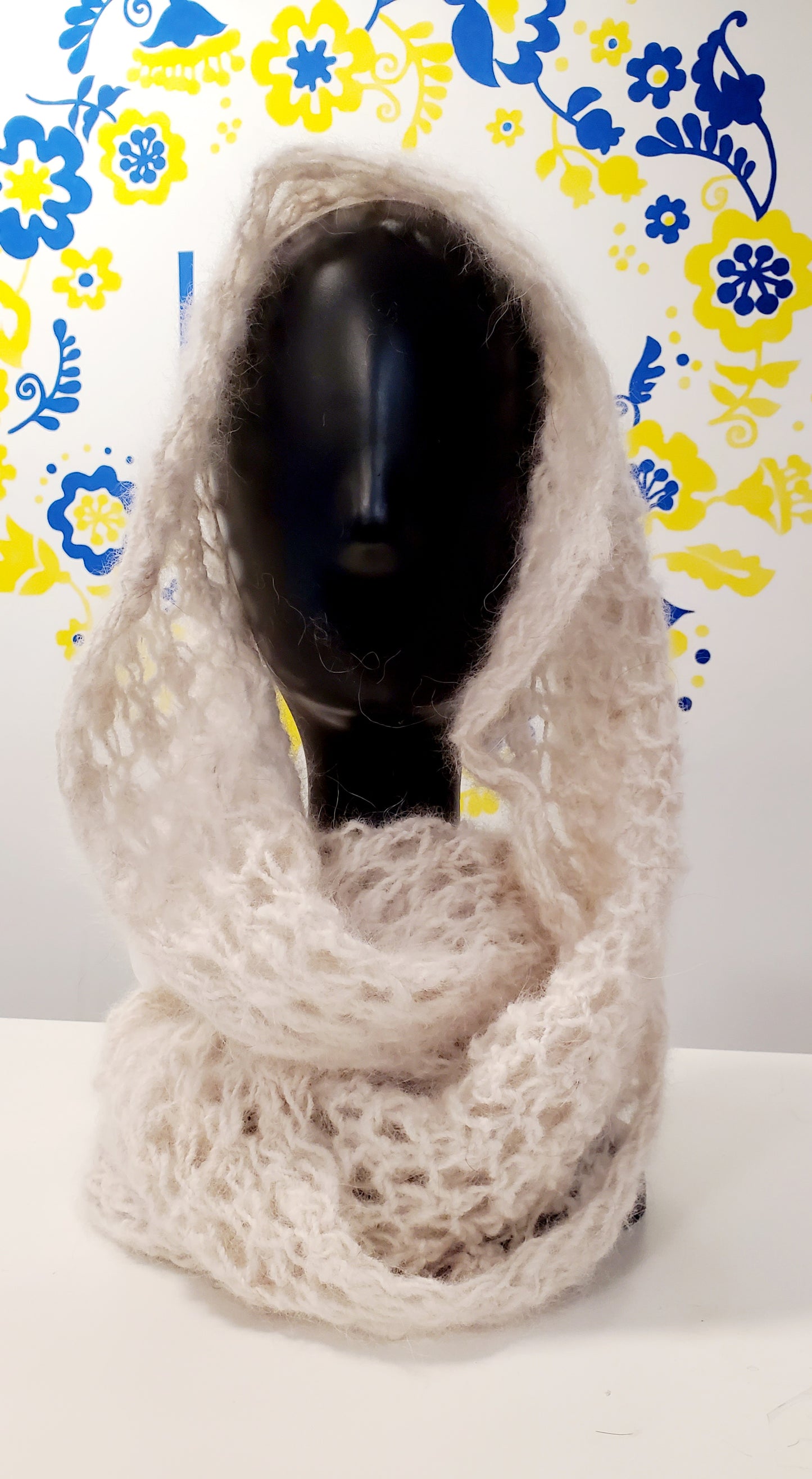Samoyed dog wool snood