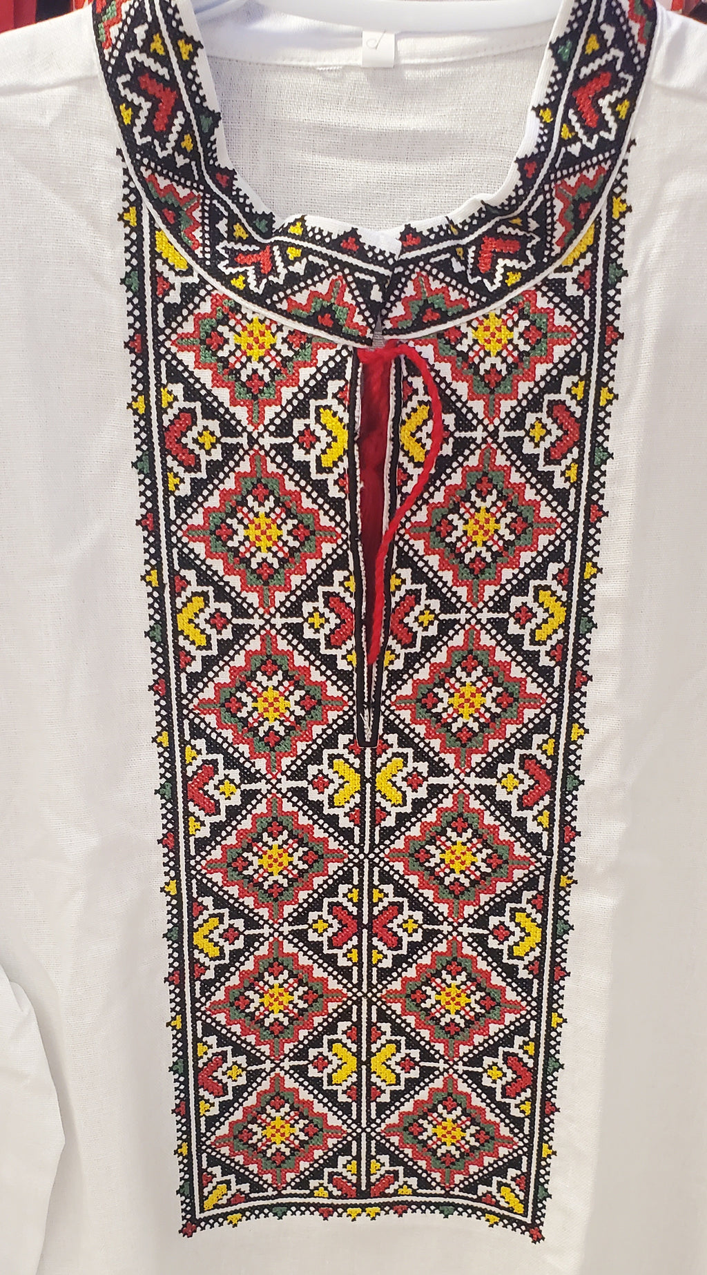 Embroidered men's shirt red/green/yellow