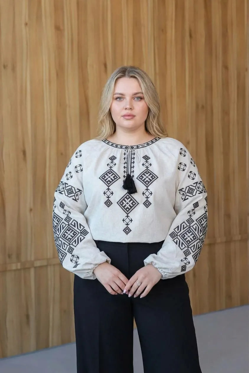 Women's embroidered blouse Runa (melange)